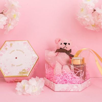 Custom hexagonal transparent gift box Creative Gift box Send girl heart lovely flowers bridesmaid birthday box